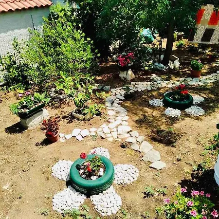 Appartement Lily's Peaceful Oasis- Brand New Korita